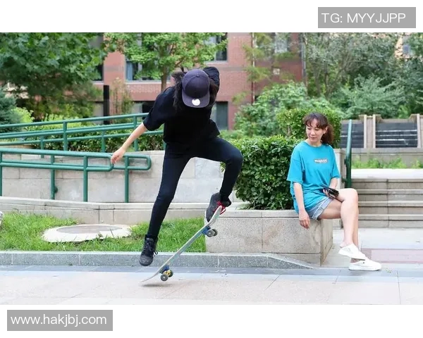 黄强谈滑板人生：从初学者到职业选手的心路历程与成长故事