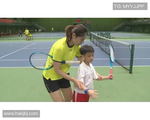 吴丽专访：从青涩少年到网球明星的成长之路与心路历程回顾