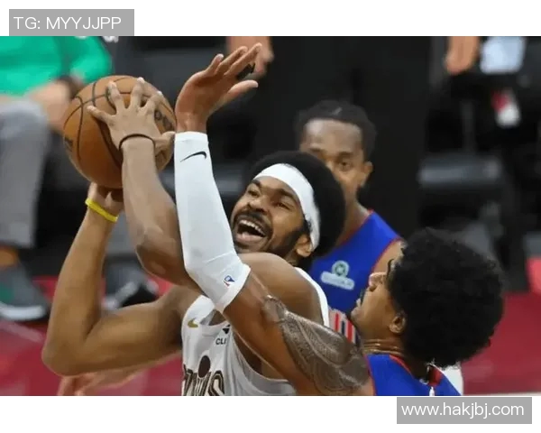 勇士与活塞激战正酣2017年10月29日篮球盛宴精彩回顾 勇士与活塞激战正酣2017年10月29日篮球盛宴精彩回顾