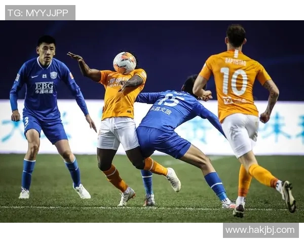 石家庄队迎战武汉卓尔全力争胜展现强大实力与团队精神 石家庄队迎战武汉卓尔全力争胜展现强大实力与团队精神