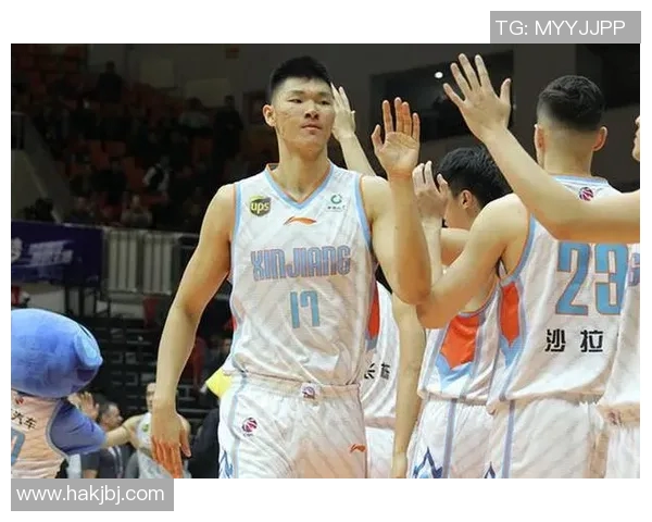 范子铭：从青涩少年到篮球场上的璀璨明星之路揭秘