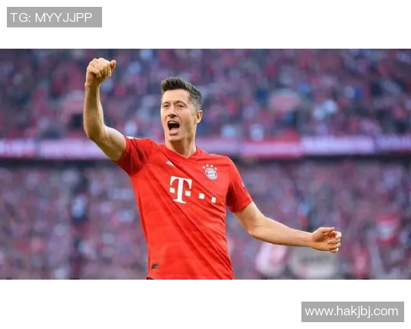 莱万领衔新赛季挑战，期待在绿茵场上再创辉煌成就与传奇瞬间